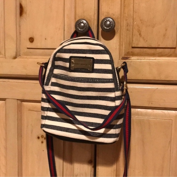 Tommy Hilfiger Blue Cream Red Stripe Purse - Picture 5 of 6